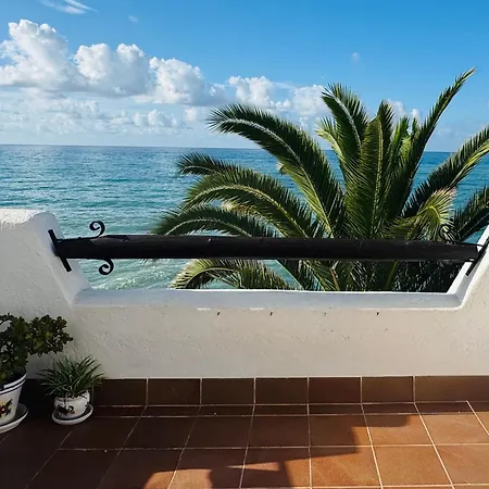 Sea Breeze Apartament *
